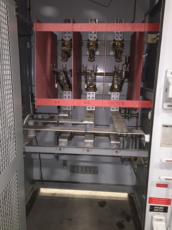 1200 Amp, S & C, No. CDT-1591294, 15500 V., GROUNDING SWITCH, INDOOR