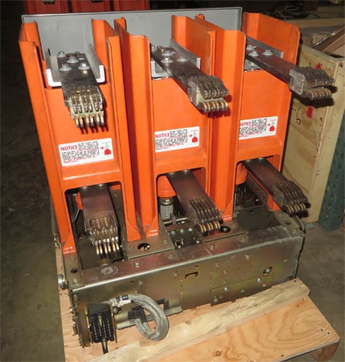 1200 Amp, GENERAL ELECTRIC, VB1-4.16-250-3, 4160 V., EO/DO, 48 VDC MCT: