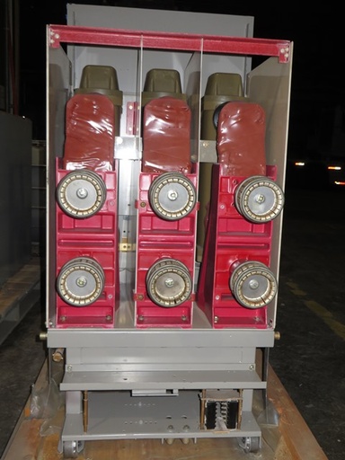 3000 Amp, GE MERLIN GERIN ESI, 5HKV-350, 4160V, FG-2 (FLUARC) OP MECH;