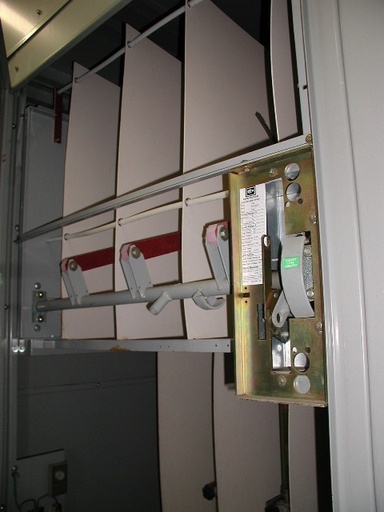 600 Amp, CUTLER-HAMMER, No. WFS, 38000 V., 2001, OUTDOOR, FUSED:1