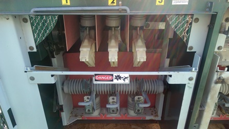 600 Amp, S & C, No. PMH-11, 14400 V., MINI-RUPTER SWITCH