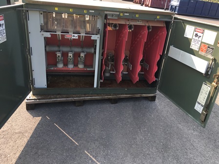 600 Amp, S & C, No. PMH-11, 14400 V., MINI-RUPTER SWITCH