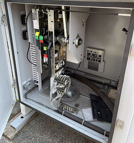 1200 Amp, SQUARE D, FVR1121125A, 17 KV, 2009, 48 VDC CLOSE/TRIP/MOTOR:1