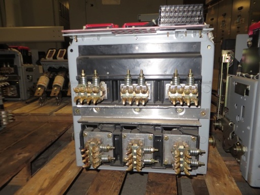 1600 Amp, GE, WAVEPRO, 480 V., MANUALLY OPERATED, DRAW-OUT