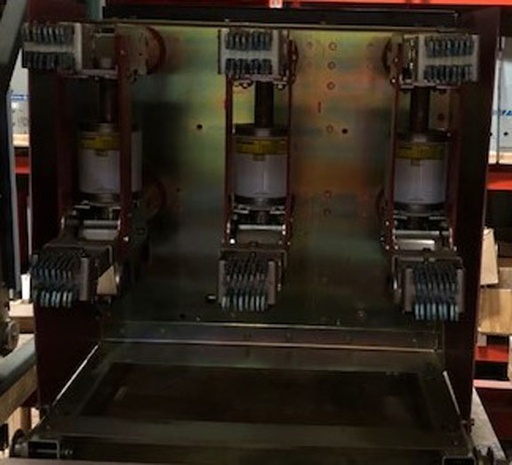 1200 Amp, CUTLER-HAMMER, 50 VCP-W 250, 4760 V., 2004, 125 VDC