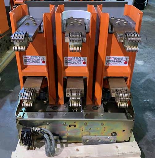 2000 Amp, GENERAL ELECTRIC, VB1 4.16-250-2, 4160 V., 1991, 48 VDC, ML-18 MECH:1