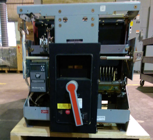 4000 Amp, GENERAL ELECTRIC, AKR-10D-100, 480 V., M/O, D/O, MVT PLUS TRIP LIG