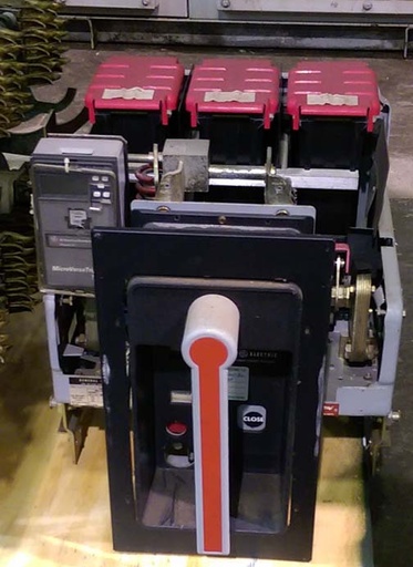 2000 Amp, GENERAL ELECTRIC, AKRT-10D-50H, 480 V., M/O, D/O, MVT PLUS TRIP:1