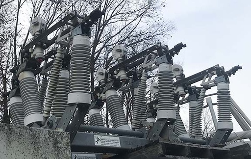 1200 Amp, S & C, No. ALDUTI-RUPTER, 34500 V., 1999, OUTDOOR SWITCH:1