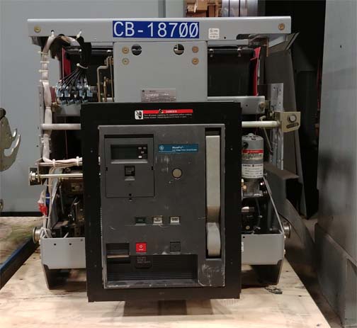 3200 Amp, GENERAL ELECTRIC, WPS-32, 480 V., 120 VAC CLOSE/125 VDC TRIP, D/O:1