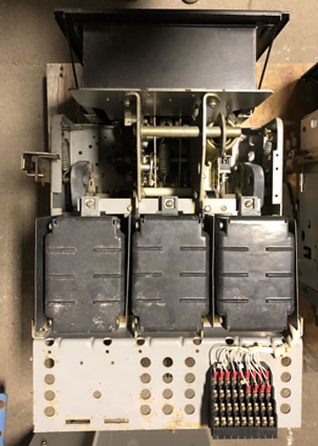 800 Amp, GENERAL ELECTRIC, WPS-08, 480 V. MANUALLY OPERATED, DRAW-OUT:1