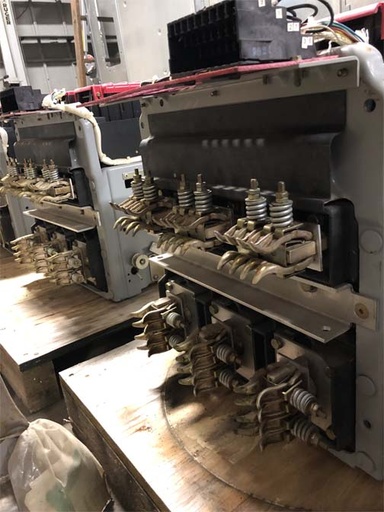 800 Amp, GENERAL ELECTRIC, WPX-08, 480 V. MANUALLY OPERATED, DRAW-OUT:1