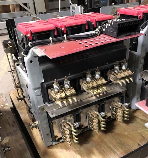 800 Amp, GENERAL ELECTRIC, WPX-08, 480 V. MANUALLY OPERATED, DRAW-OUT:1