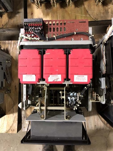 800 Amp, GENERAL ELECTRIC, WPX-08, 480 V. MANUALLY OPERATED, DRAW-OUT:1