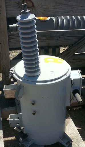 KUHLMAN HERMETICALLY SEALED VOLTAGE TRANSFORMER, PRI. 20125/34500 V, Sec. 115 V,