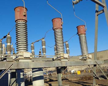 SQUARE D METERING PT/CT'S, 115/69 KV, Sec. 69/115 V, 1000/600:1, SINGLE PHASE
