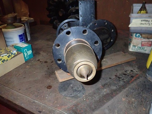 9 KW, PELTON HYDRO TURBINE W/ 110 VDC GENERATOR, 1000/650 RPM; -1