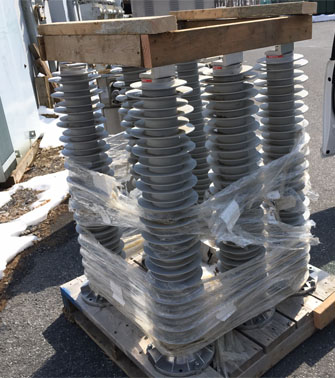 108 KV, ABB, No. PEXLIM, 2017, TYPE P108XH145CUHAEP, 84 MCOV, STATION, Inverted