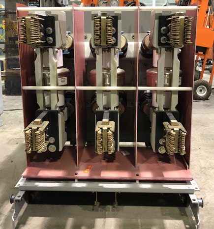 1200 Amp, SIEMENS, 05-GMSG-0063-1200-164, 4760 V., 2010, 125 VDC CL/TR/MOT