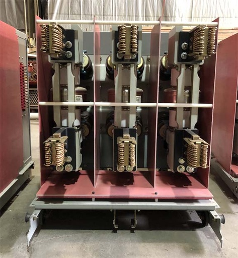 1200 Amp, SIEMENS, 05-GMSG-0063-1200-164, 4760 V., 2010, 125 VDC CL/TR/MOT