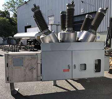 2000 Amp, HITACHI HSV72 DRY AIR, 72500 V., 2008, SPRING MECHANISM, 125 VDC:1
