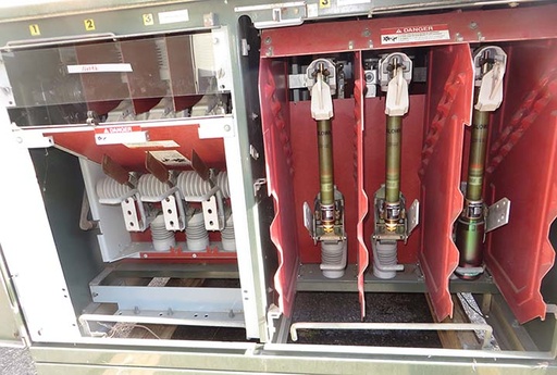 600 Amp, S & C PMH-11, 15000 V, CAT. #55362R3-A10K19M2N6, PADMOUNT SWITCH:1