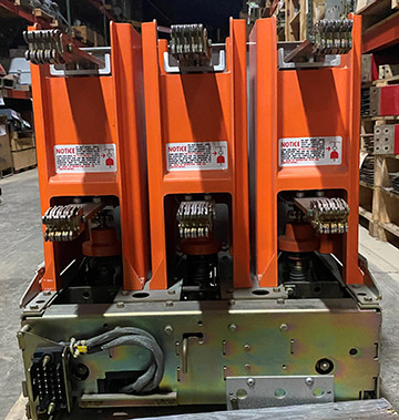 1200 Amp, GENERAL ELECTRIC, VB1 7.2-500-1, 8.25 KV, 125 VDC CLOSE & TRIP