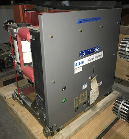 2000 Amp, EATON, 50VCP-W63, 4760 V., 2007, 120 VAC CLSE & TRIP, 125 VDC/AC MOTOR