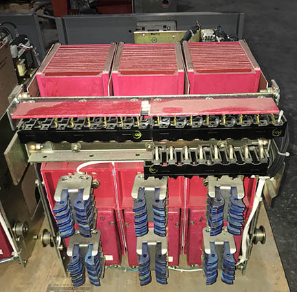 2000 Amp, SQUARE D, DS-420, 480 V., E/O 120 VAC, M/O, LSIG CIRCUIT BREAKER:1