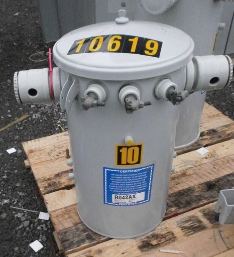 10 KVA, Pri. 2400/4160Y V, Sec. 120/240 V, T&R, OIL, POLEMOUNT TRANSFORMER