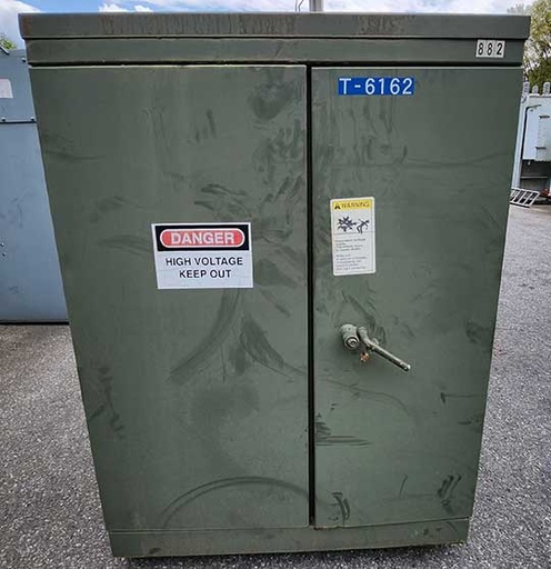 300 KVA, Pri 4160 D, Sec 480Y/277, LF/RF, WESTINGHOUSE PADMOUNT TRANSFORMER