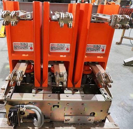 1200 Amp, GE, VB1, 15 KV, 1992,