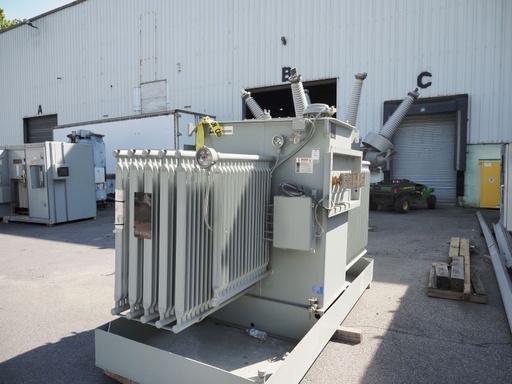2000 KVA, Pri 13200 D, Sec 480 Y/277, 1999, CUTLER HAMMER, SILICONE SUBSTAION