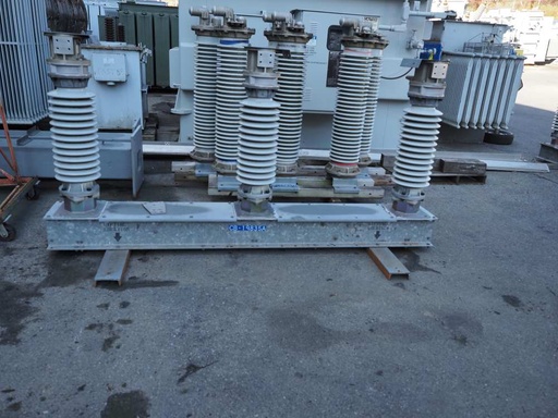 1200 Amp, S&C, No. 2030, 72000 V, Circuit Switcher and Controller