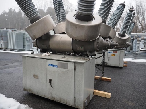 2000 Amp, ABB, 145 KV, 145PM40-20B, ABB SF6 POWER CIRCUIT BREAKER, 40 KAIC