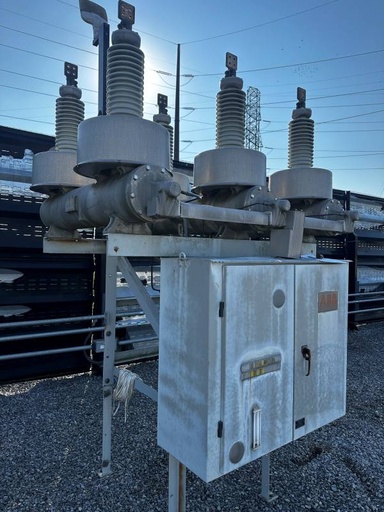 1200 Amp, ABB, 72PM 31-12B, 72 KV, SF6 POWER CIRCUIT BREAKER, 31.5 KAIC