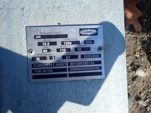 1200 Amp 15.5 KV Hubbel GOAB, Type AVR, Horizontal Mount, Vertical Break