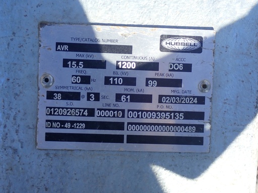 1200 Amp 15.5 KV Hubbel GOAB, Type: AVR Horizontal Mount, Vertical Break