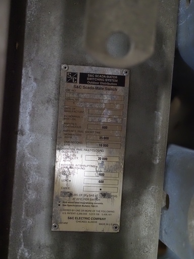 600 Amp 34.5 kV S&C Scada-Mate Switches, 38 kV Max, Cat No: 148114R2-A1E33G35, P