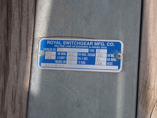 1200 Amp 38 kV Royal Switchgear Hook Stick Switches, Horizontal Mount, Vertical