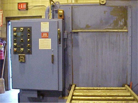 Infratrol, Roll-in Hi Pressure Spray,4-sided spray,54 Dx36 Wx48 H,Gas Heated, Rebuilt '04