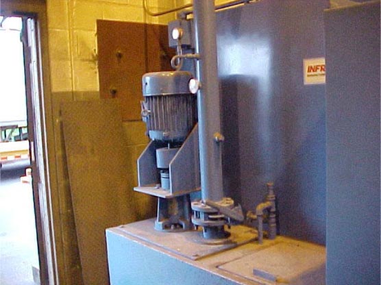 Infratrol, Roll-in Hi Pressure Spray,4-sided spray,54 Dx36 Wx48 H,Gas Heated, Rebuilt '04