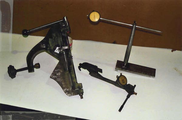 22 x 27 , Landis, No. Type C, 12 in/out (throw), 32 Dia Wheel, Reconditioned, 1981