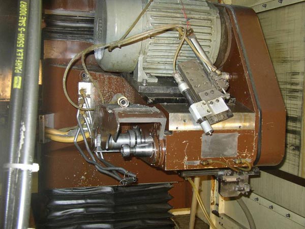 Huffman,No. 75 RS,5-CNC Cntrld,7 Ax,3 Max Cap,8 whls,loads of tooling & special features,'90