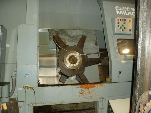 Cincinnati,#32C,Acra 950,Cinturn Chkr,32 chk,ID/OD Turrets,50HP,1200RPM,4-1/2 bore,mid'80s