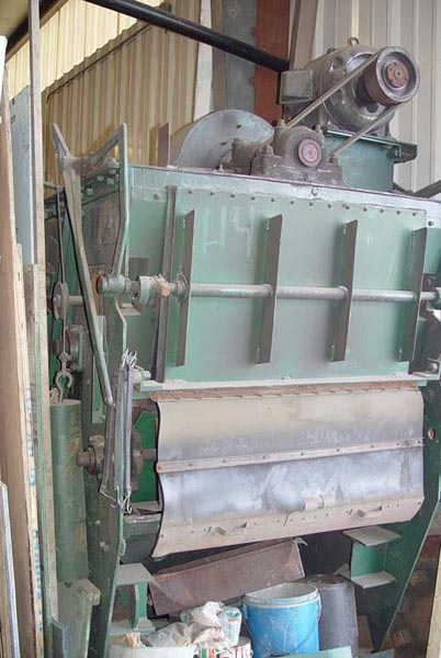 No. 5CF, Wheelabrator, 27 x 36, Tumblast Model, RLM w/hopper,Loaded & Elevator, 15HP, 1960s