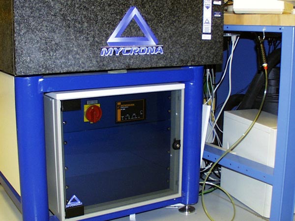 Mycrona Signum, Signum 300/300/300, Measuring Range: 12 cube, New 1998
