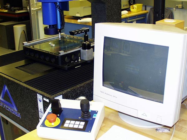 Mycrona Signum, Signum 300/300/300, Measuring Range: 12 cube, New 1998