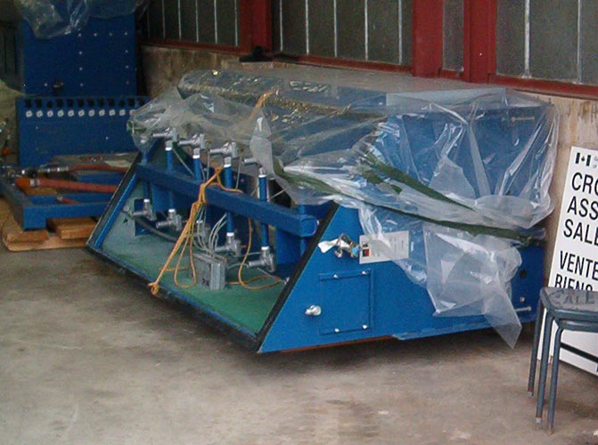 Nordson,512R,PwdrBth,2x4part,6000CFM,Side Drft des.,inline,12OAL,'90s