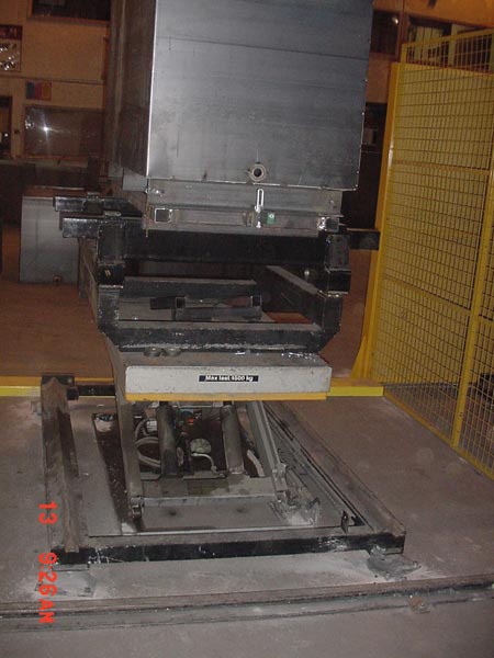 ESAB-ABB,#M-90-IRB-2000,6 Axis,CNC w/7th Axis,Overhd trk,3500# WL,Siemens CNC,New 2000